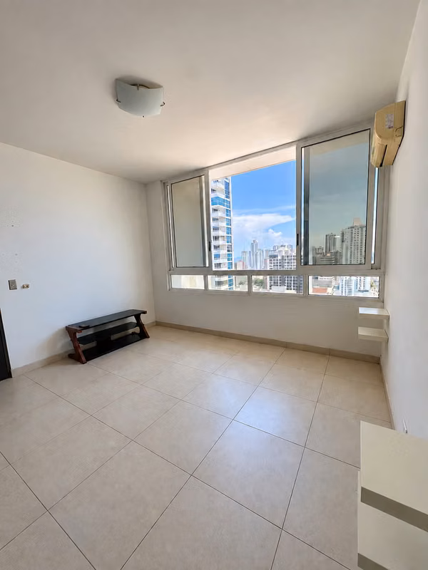 Apartment for sale - 124; PH. Quadrat, 124; San Francisco, 115 m2, 1 rec, 1.5 bathrooms, balcony