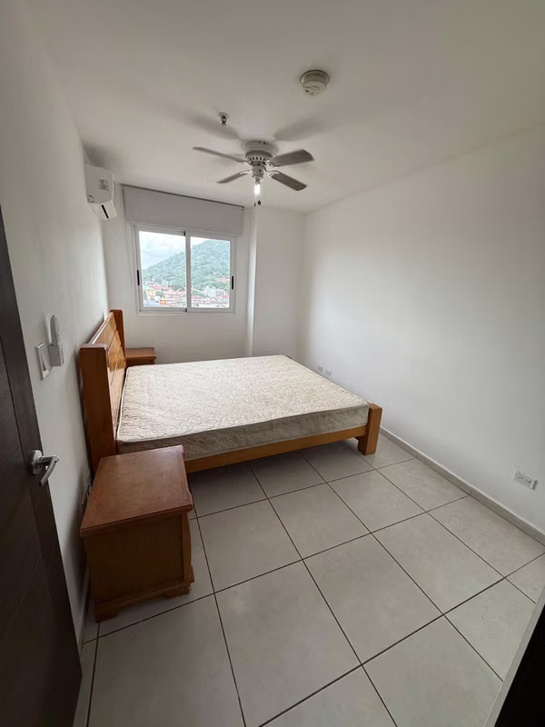 Ave. Balboa-124; 69m ² 2Rec / 2Bathrooms with Balcony and Sea View and Cerro-Ancon