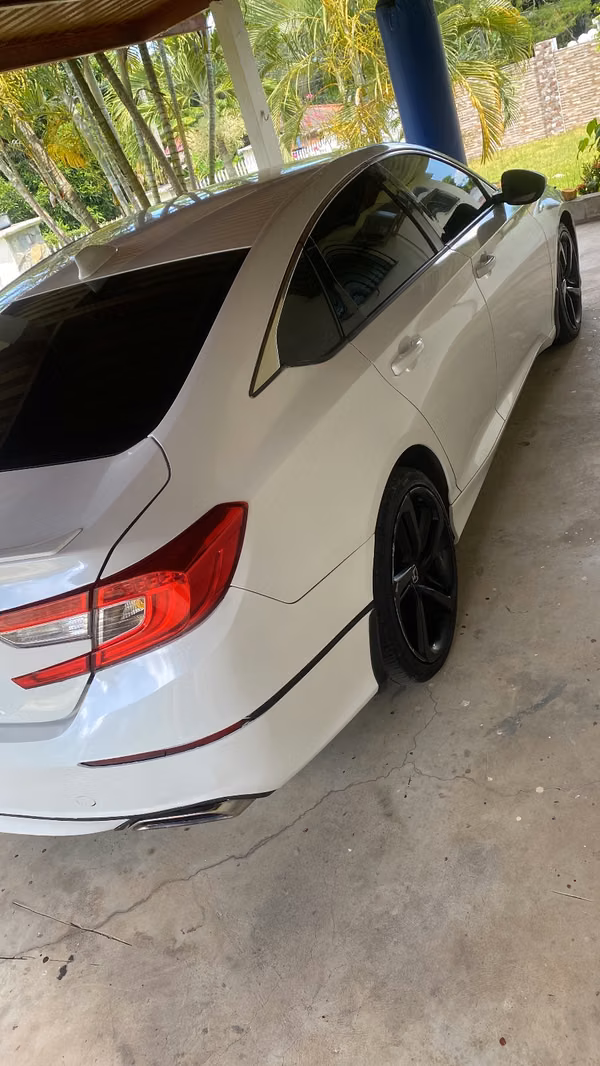 VENDE HONDA ACCORD SPORT TURBO 2020 sedan coupe NEGOCIABLE
