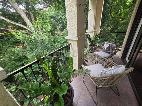 SALE OF APARTMENT IN CLAYTON