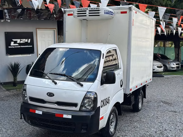 KIA K