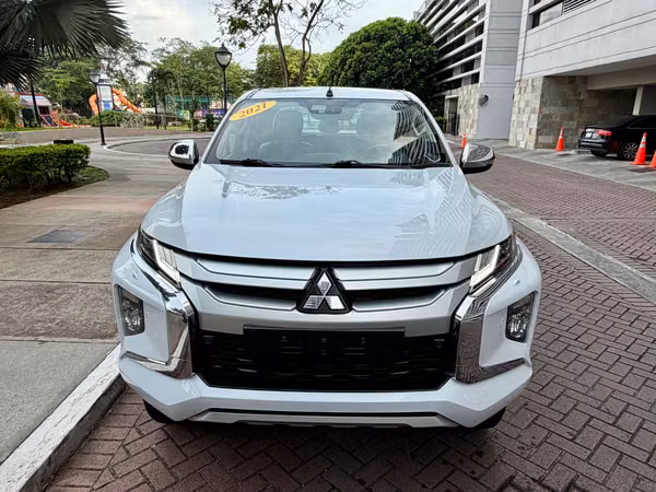 Mitsubishi L-200 Sportero 4x4 Full Extras