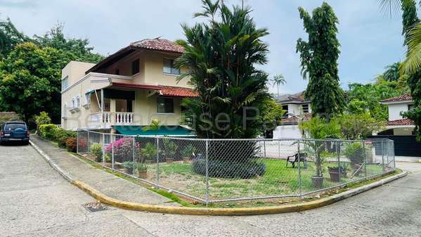 Venta de Casa en Albrook ABS