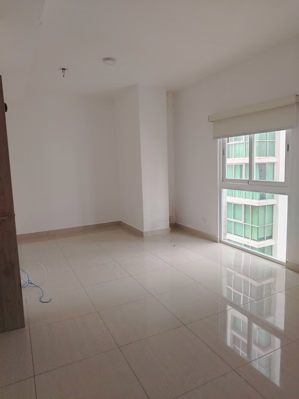 Se alquila apartamento en Bella Vista - PH 43 GV