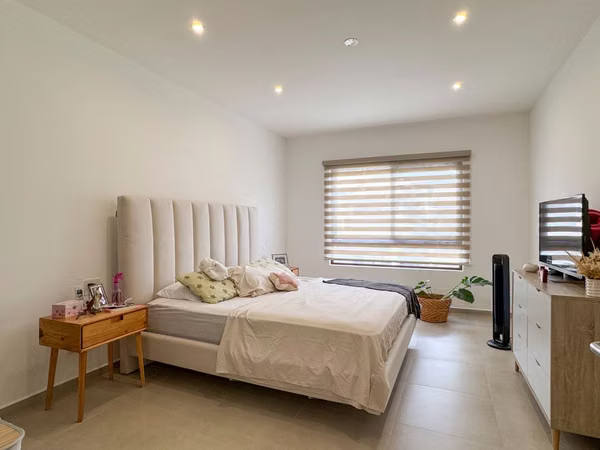 Se alquila casa en Brisas del Golf, Golf Gardens