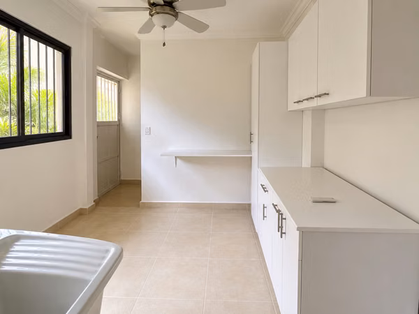 CASA COCO DEL MAR| 5 RECÁMARAS + APARTAMENTO INTEGRADO (MZ)