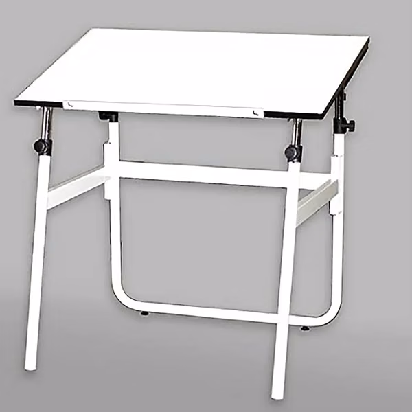 Mesa de dibujo con silla de ruedas alta