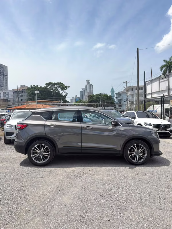 GEELY COOLRAY 2023