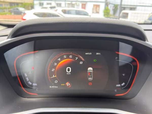 GEELY COOLRAY 2023
