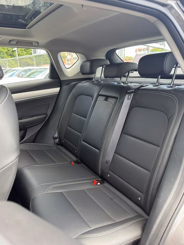 GEELY COOLRAY 2023