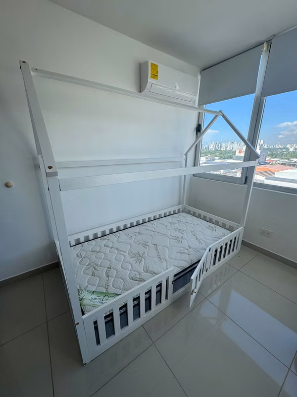 Montesori bed (base plus mattress)