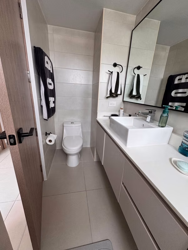 RENTAL APARTMENT IN ALBROOK- FOREST GATE