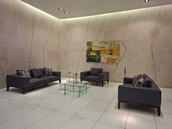Vendo Apartamento de 101m2 en Avenida Balboa H2O SRZ