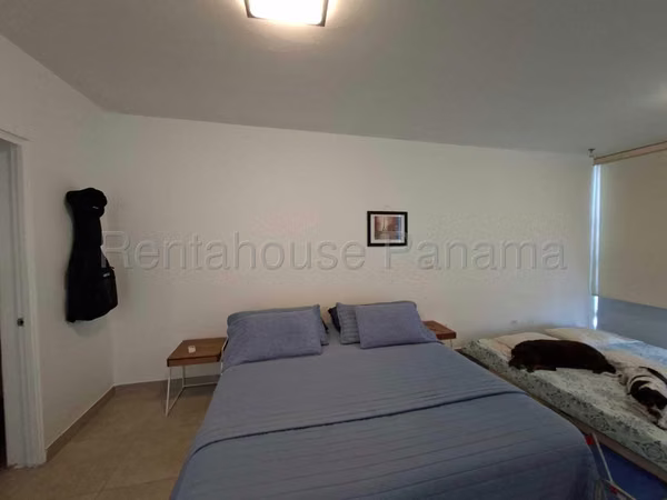 Vendo Apartamento de 101m2 en Avenida Balboa H2O SRZ