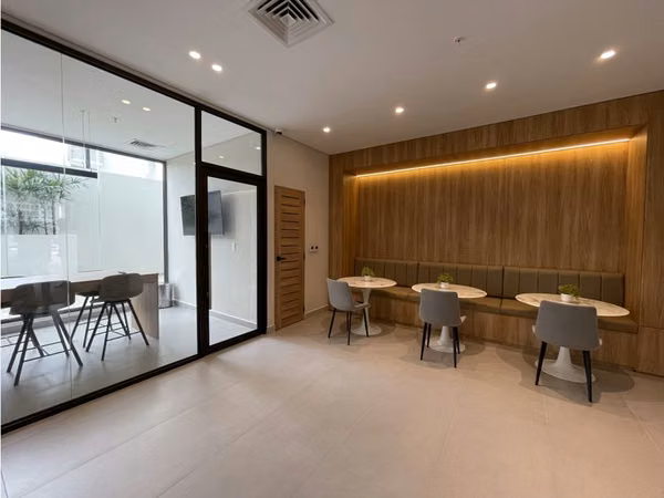 PM CONDADO DEL REY LINEA BLANCA 2REC 2 BAÑOS $1050