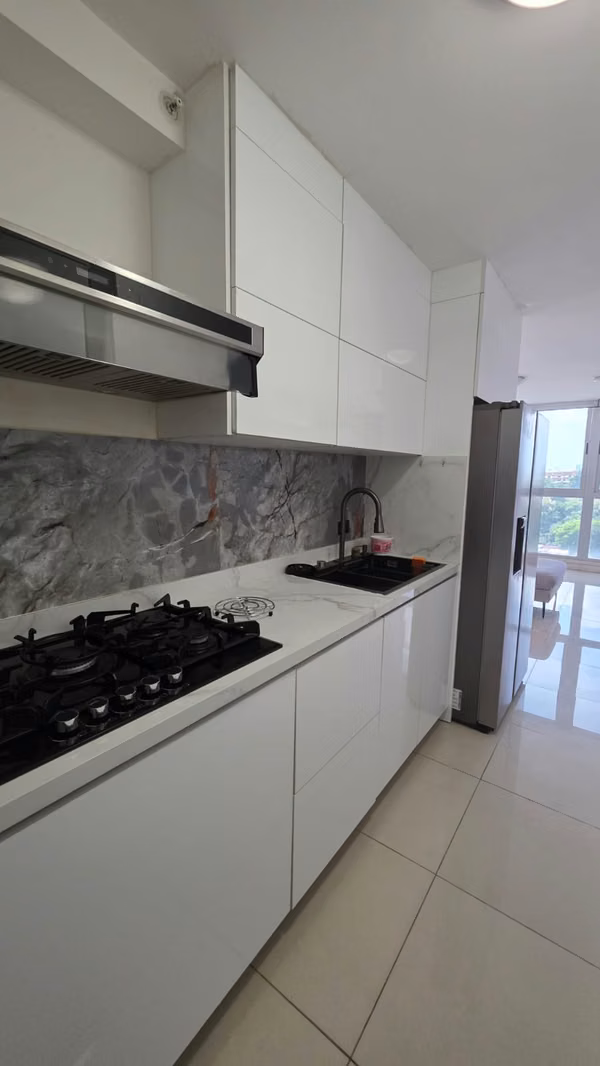 PH CORAL PLAZA Tumba Muerto | 16th Floor | 80 m² $1,250