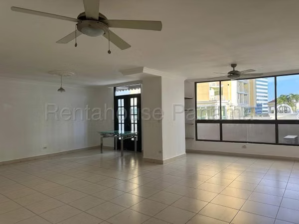 210MTS APARTMENT IS SOLD WITH PEACEFUL TIP BALCONY