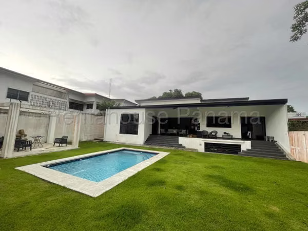 beautiful Remodelated House in Los Angeles, Betania, 124; 4 Recamars, Pool and Gazebo (GB)