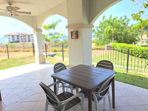 Playa La Ensenada, San Carlos - 2 bedroom apartment with patio and sea view