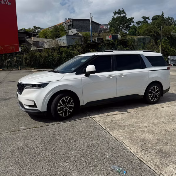 KIA CARNIVAL 2023