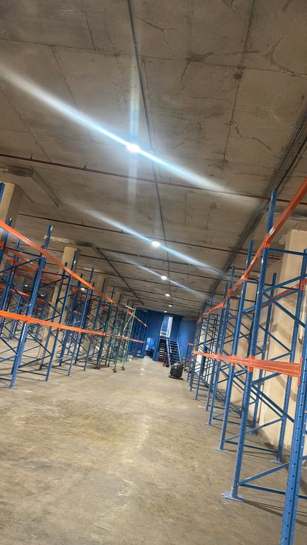 ALQUILER ZL CON SEGURIDAD 24HRS Y ADUANAS PRIVADA