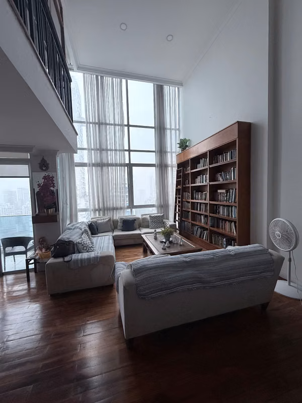 Suitable place in edinson 2bedroom 2bathrooms 750 $only air stove and washing center