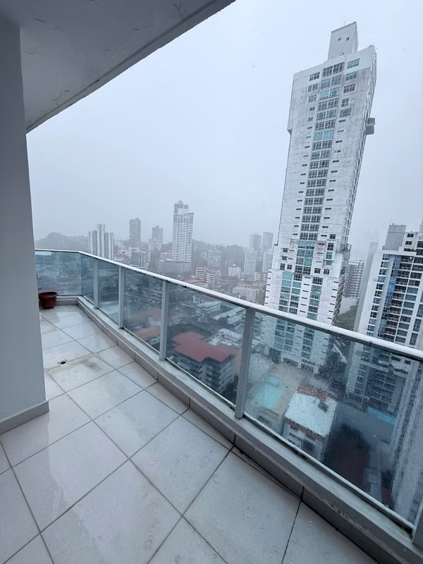 Suitable place in edinson 2bedroom 2bathrooms 750 $only air stove and washing center