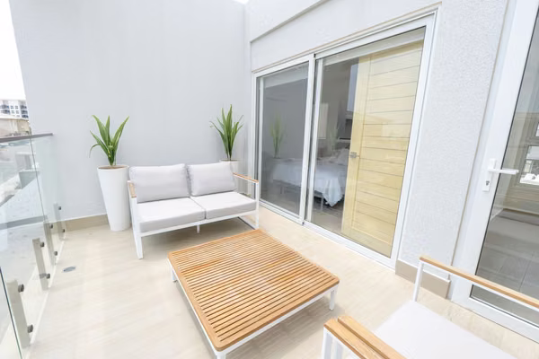 Town House apartments just steps from the beach in Chame