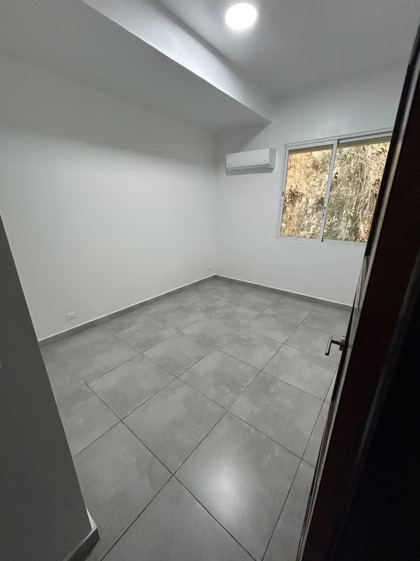 FOR RENT APARTMENT IN BELLA VISTA