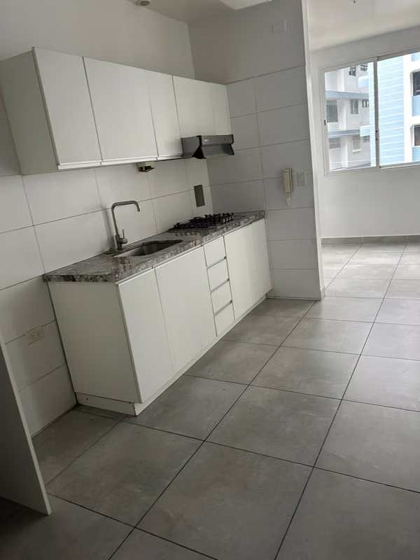 FOR RENT APARTMENT IN BELLA VISTA