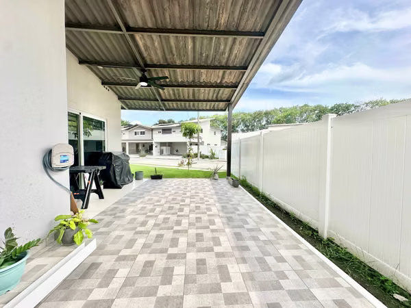 Casa en alquiler Villasur - Costa Sur CON PANELES SOLARES