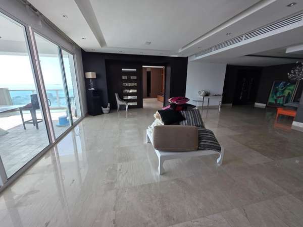 ALQUILER DE LUJO – PH VENETIAN/FOR RENT – PH VENETIAN