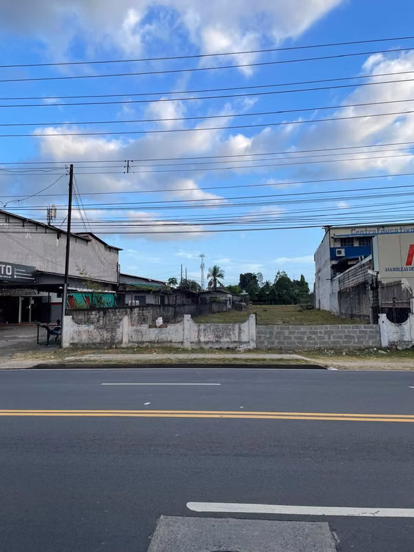 SOLD LAND ON THE MAIN ROAD OF PEDREGAL IN FRONT OF THE ENTRANCE VILLA WOLVES AREA MOVED