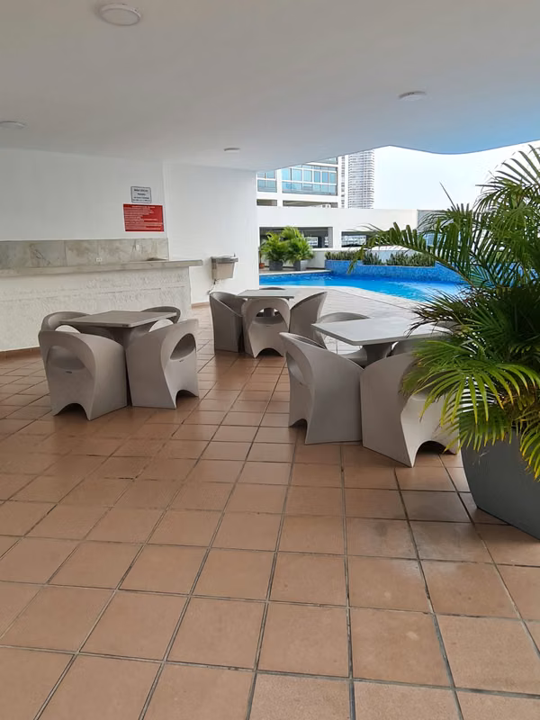 ALQUILER - APARTAMENTO - AVENIDA BALBOA -SOLO CLIENTE DIRECTO-ID 813