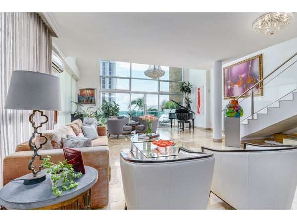 PH Premier Loft - Exclusive Loft of 372 m ² in San Francisco