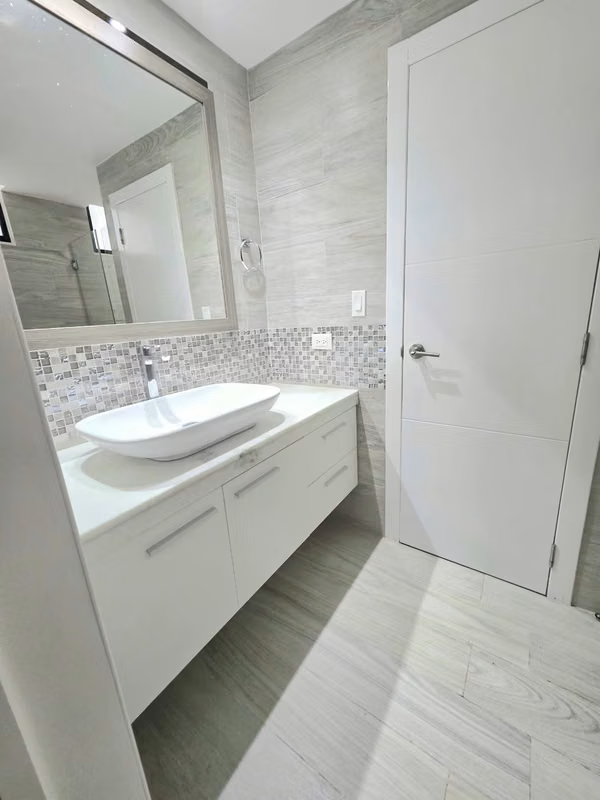 VENTA - APARTAMENTO - 4 RECAMARAS - AVENIDA BALBOA - ID 850
