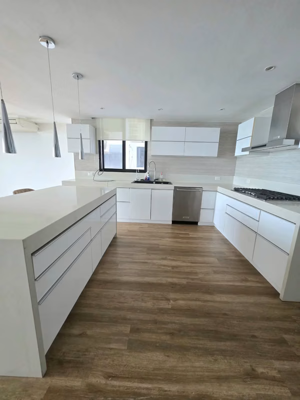 VENTA - APARTAMENTO - 4 RECAMARAS - AVENIDA BALBOA - ID 850
