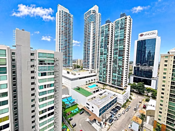 Venta de apartamento en Costa del Este   AK
