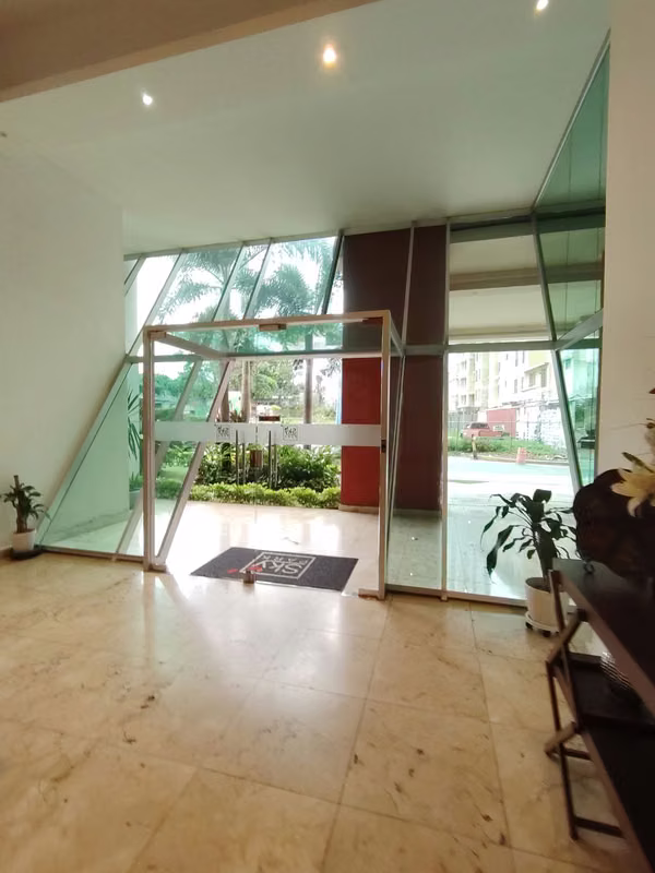 FURNISHED APARTMENT WITH OMAR PARK VIEW | $1,000