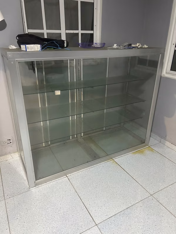 Business window