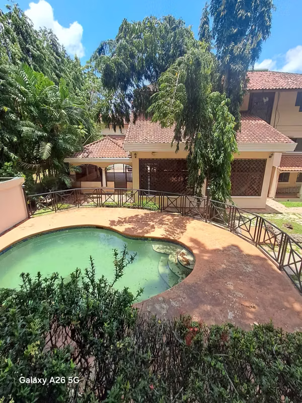 ALBROOK WITH LARGE-NEGOTIABLE GARDEN GAZEBO POOL