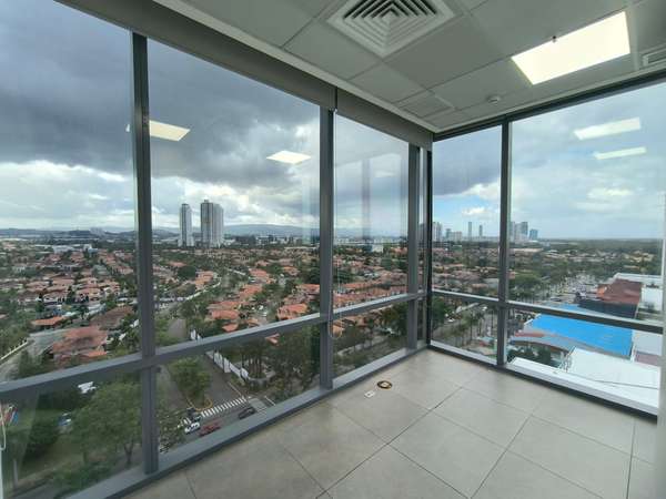 Office with Spectacular View in Torre Times Square - East Coast