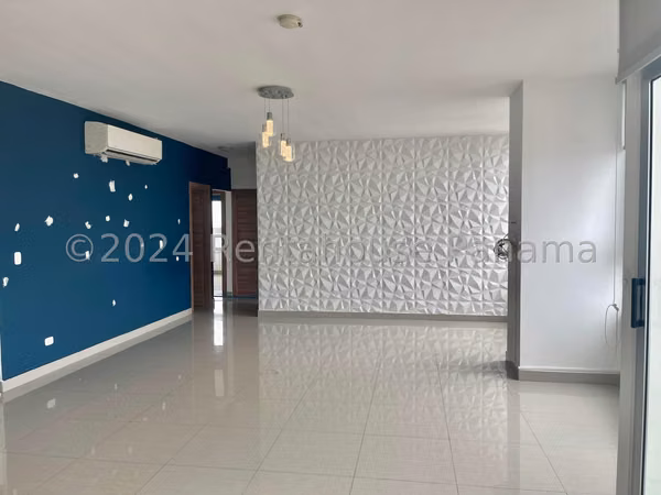 Alquiler de Apartamento en El Carmen Ph Venezia Tower KF