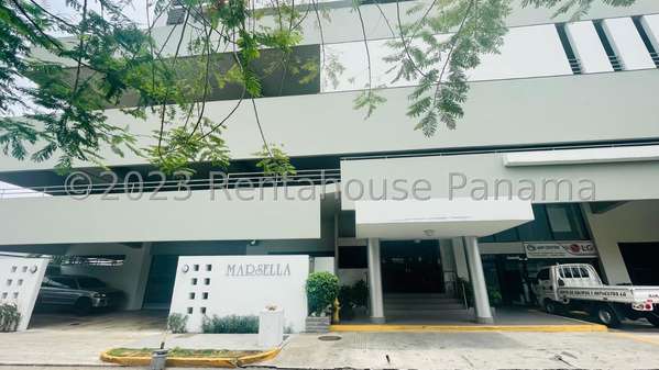 Sale of Apartment in Marbella MCD27-2103