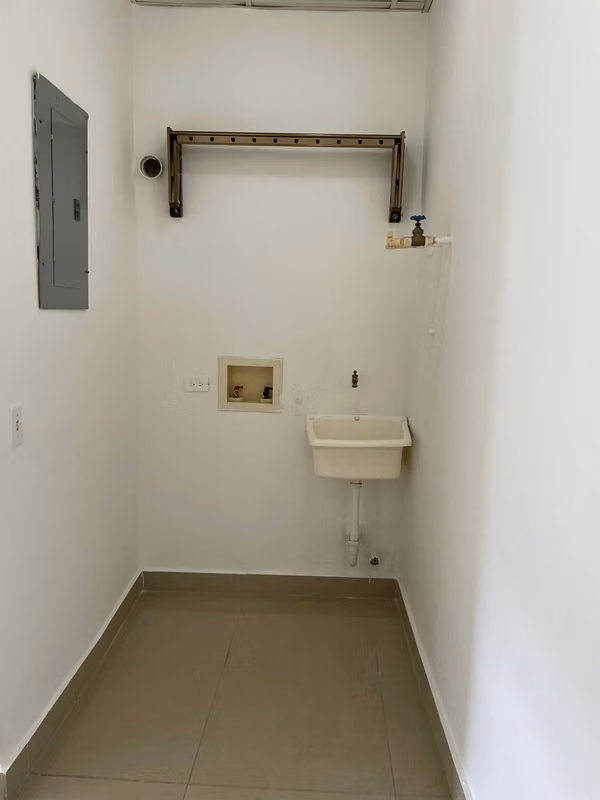 Rental apartment at steps from UnivUIP-LATINA-ISAE