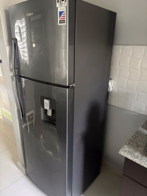 sale of fridge brand whirpool and stove brand nisato