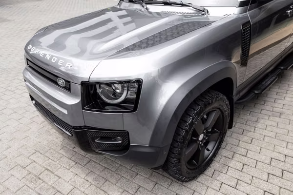 Defender SE