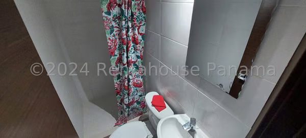 Apartamento Full Amoblado en Alquiler en The Regent, Costa del Este – 202 m² | GC