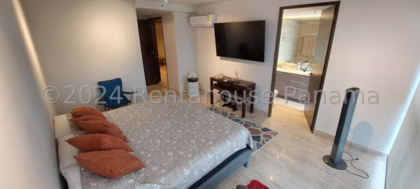 Apartamento Full Amoblado en Alquiler en The Regent, Costa del Este – 202 m² | GC