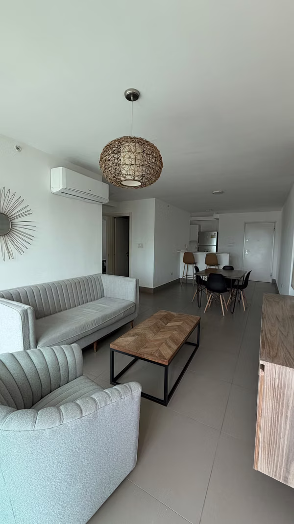 APARTAMENTO AMOBLADO EN ALQUILER A DOS PASOS DE TODO